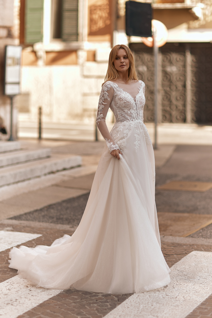 Verona Collection - Nelly