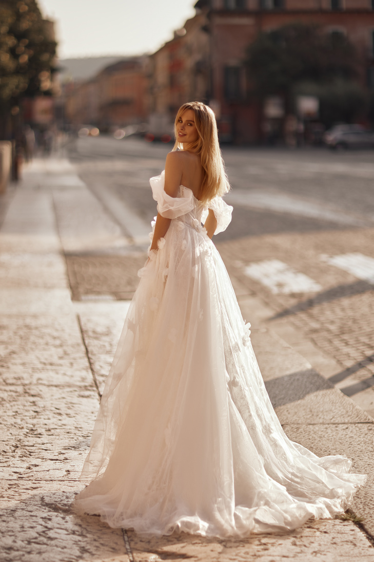 Verona Collection - Assol