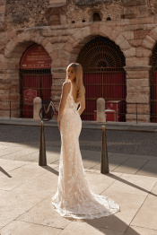 Verona Collection - Bertha